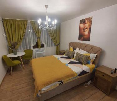 Galati Apartment | ChicStudio feel at home