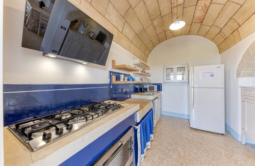 Torre Pali Villa | Child-friendly beach villa w/hot whirlpool & sea view