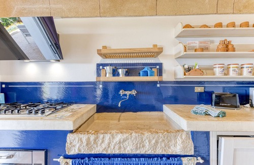 Torre Pali Villa | Child-friendly beach villa w/hot whirlpool & sea view