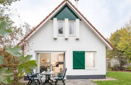 Hoogersmilde Cottage | Child-friendly bungalow for 6 persons