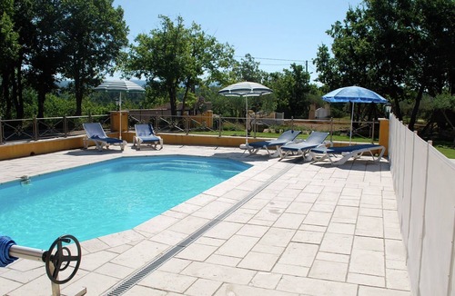 Artignosc-sur-Verdon Villa | Child friendly villa with private pool and large garden near lac Sainte Croix