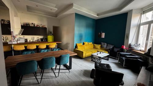 Jozsefvaros Apartment | ChillCave