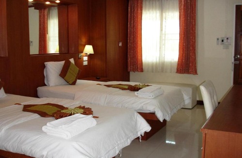 Nai Wiang Hotel | Chinathip Yusabuy