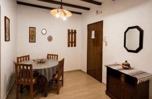 Vrontados Apartment | Chios Studios Kalamari