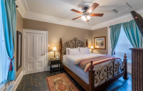 Saint John Apartment | Chipman Hill Suites - Pratt House