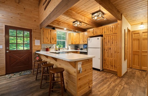 Leavenworth Cabin | Chipmunk Lodge 2 Bedroom Home by NW Comfy Cabins by RedAwning