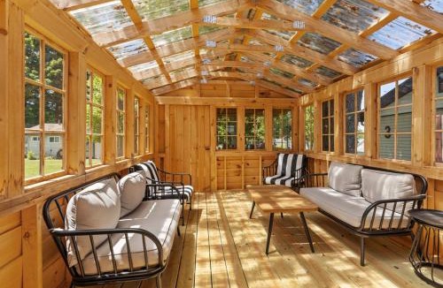 Chippewa Lake House | Chippewa Bluffs Resort Combined 3BR 3BA Cabins