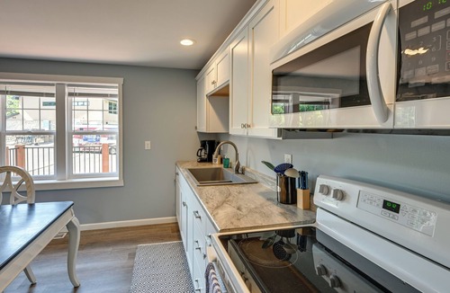Lake Wissota Cottage | Chippewa Falls Retreat on Lake Wissota w/2 Decks!