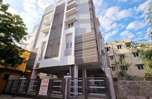 Kovilambakkam Apartment | Chippy Service Apartments No 11