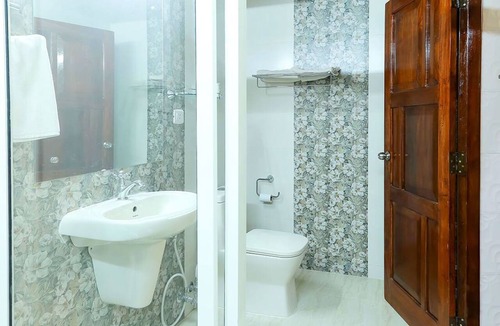 Fort Kochi Hotel | Chiramel Residency