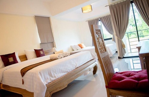 Bang Phra Hotel | Chivapuri Residence Trat