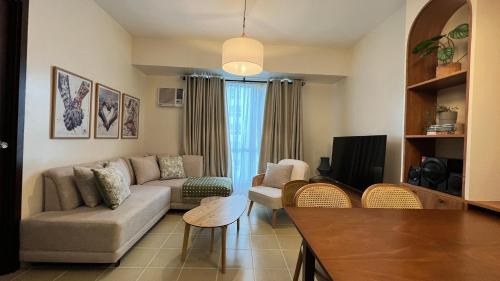 Barangka Ilaya Apartment | ChoEllen space