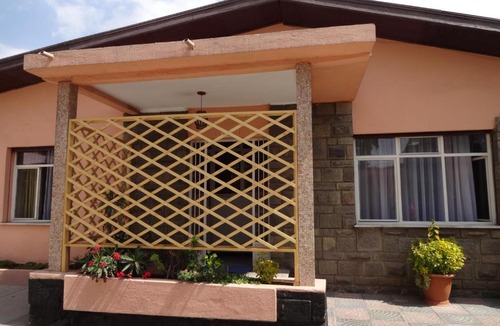 Nifas Silk-Lafto House | Choice Pension