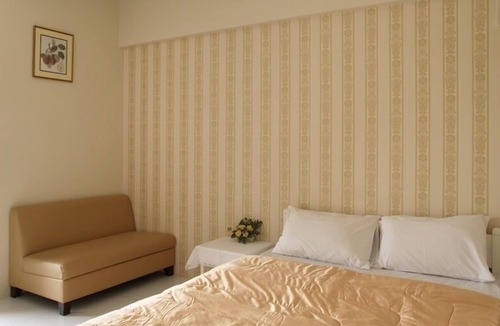 Noen Phra Hotel | Chomdao Hotel