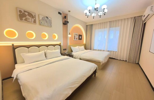 Yuzhong Apartment | Chongqing Justom Family Serviced Apartments 1