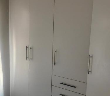 Rooihuiskraal House | Choosers Express Executive Suite