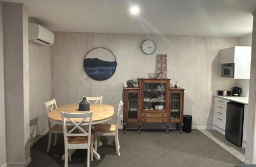 Albert Town Apartment | Choppers Retreat, Peaceful Rural Stay, Albert Town