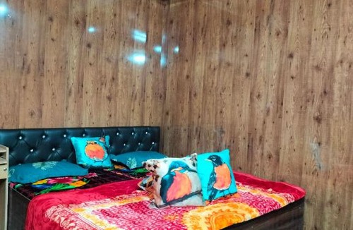 Dugalbitta House | CHOPYA DEVRIYATAL MID POINT HOME STAY