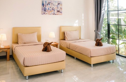 Bang Phra Hotel | Chor Grandé Resort