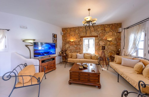 Folegandros Town Hotel | Chora Resort Hotel & Spa