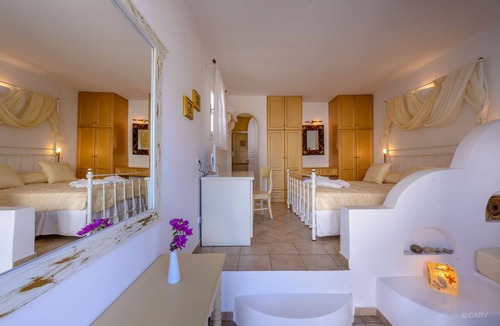 Folegandros Town Hotel | Chora Resort Hotel & Spa
