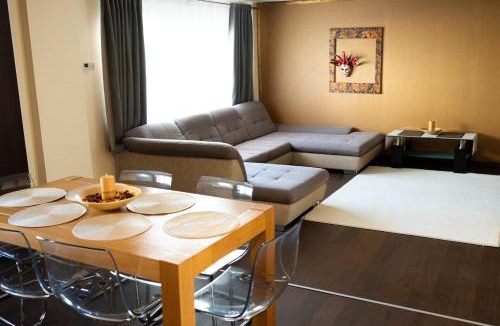 Vulcan Apartment | Chris Apart