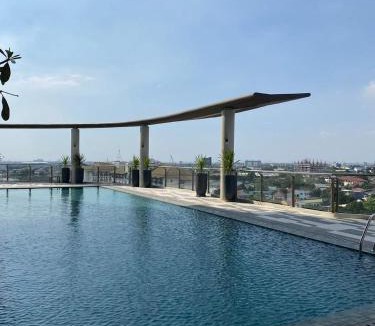 Bago Bantay Apartment | Chris&Bryce's Place