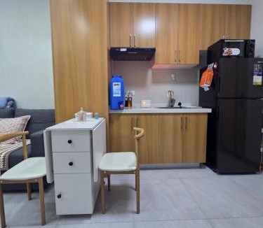 Bago Bantay Apartment | Chris&Bryce's Place