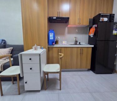 Bago Bantay Apartment | Chris&Bryce's Place