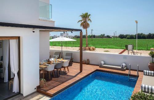 Paralimni Villa | Chris Le Mare Luxury Villa