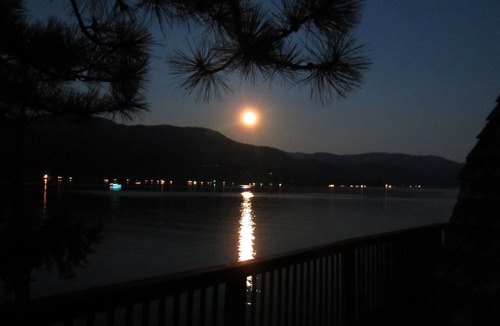 Grand Forks Cabin | Christina Lake Waterfront Boat Only Cabin