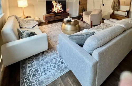 Running Springs House | Christmas Tree Cottage