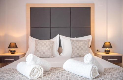 Agia Galini Hotel | Christof Studios