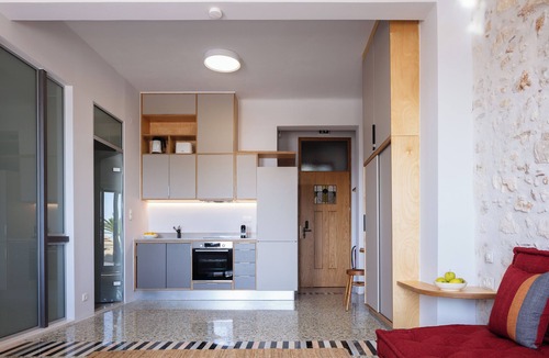 Violi Charaki Apartment | Chryssi Seafront Living, 1