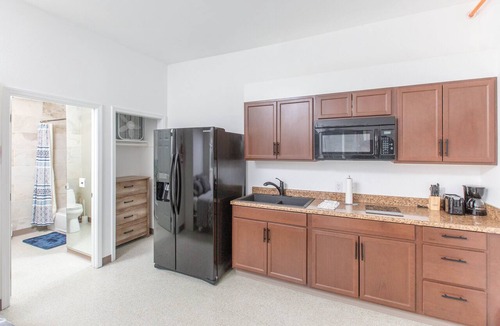 Huffman - O' Malley Apartment | Chugach Mountain View Premium ll Suite 203