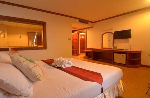 Chumphon Hotel | Chumphon Gardens Hotel
