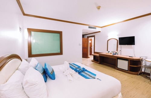 Chumphon Hotel | Chumphon Gardens Hotel
