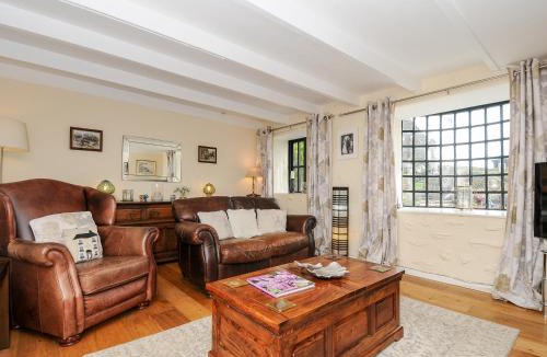 Lanreath House | Church View Cottage