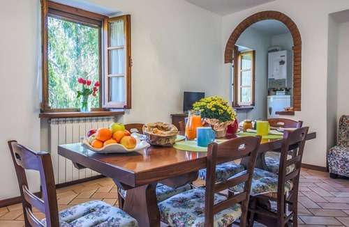 Lisciano Niccone Villa | Ciaramicola - Fourteen Bedroom Villa, Sleeps 28