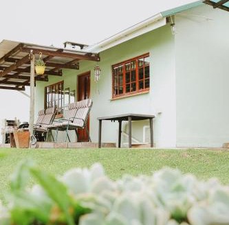Underberg Apartment | Cicada Cottage Peaceful Drakensberg Retreat