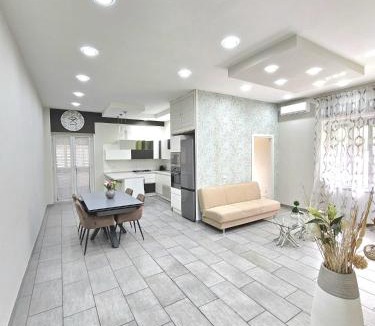Arenella Apartment | Cidemì House