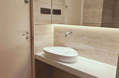 Kopar Khairane Hotel | CIESTA SERENE