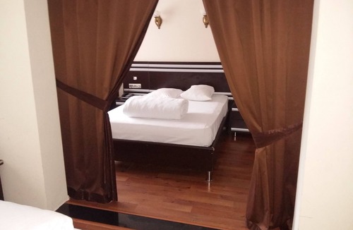 Hopa Hotel | Cihan Otel