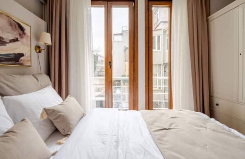 Pera Apartment | Cihangir comfortable central apartment (1)