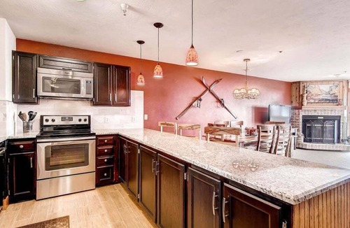 Historic District Condo | Cimarron 301, Cozy 2BR condo in Breckenridge, perfect for mountain getaways!