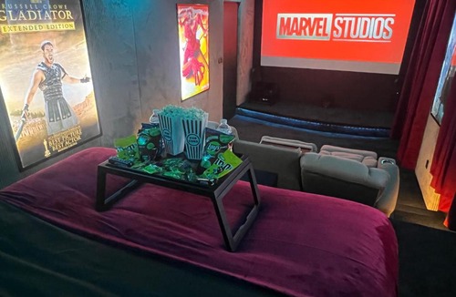 Vienne Apartment | Cinéma & Jacuzzi