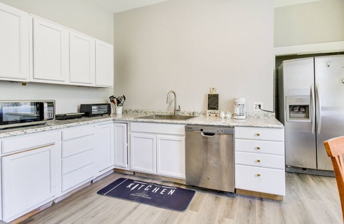 Cincinnati House | Cincinnati Vacation Rental ~ 4 Mi to Downtown!