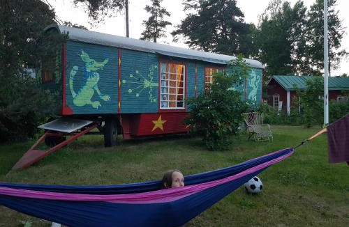 Inga Hostel | Cirkus Hostel Holken