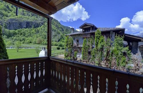 Derby-villaret Apartment | Cirmolo
