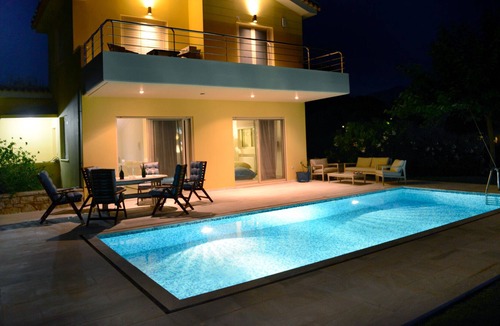 Trifylia Villa | Citron Pale luxury Villa, Dimitras Villas, Kalo Nero Beach, Messinia